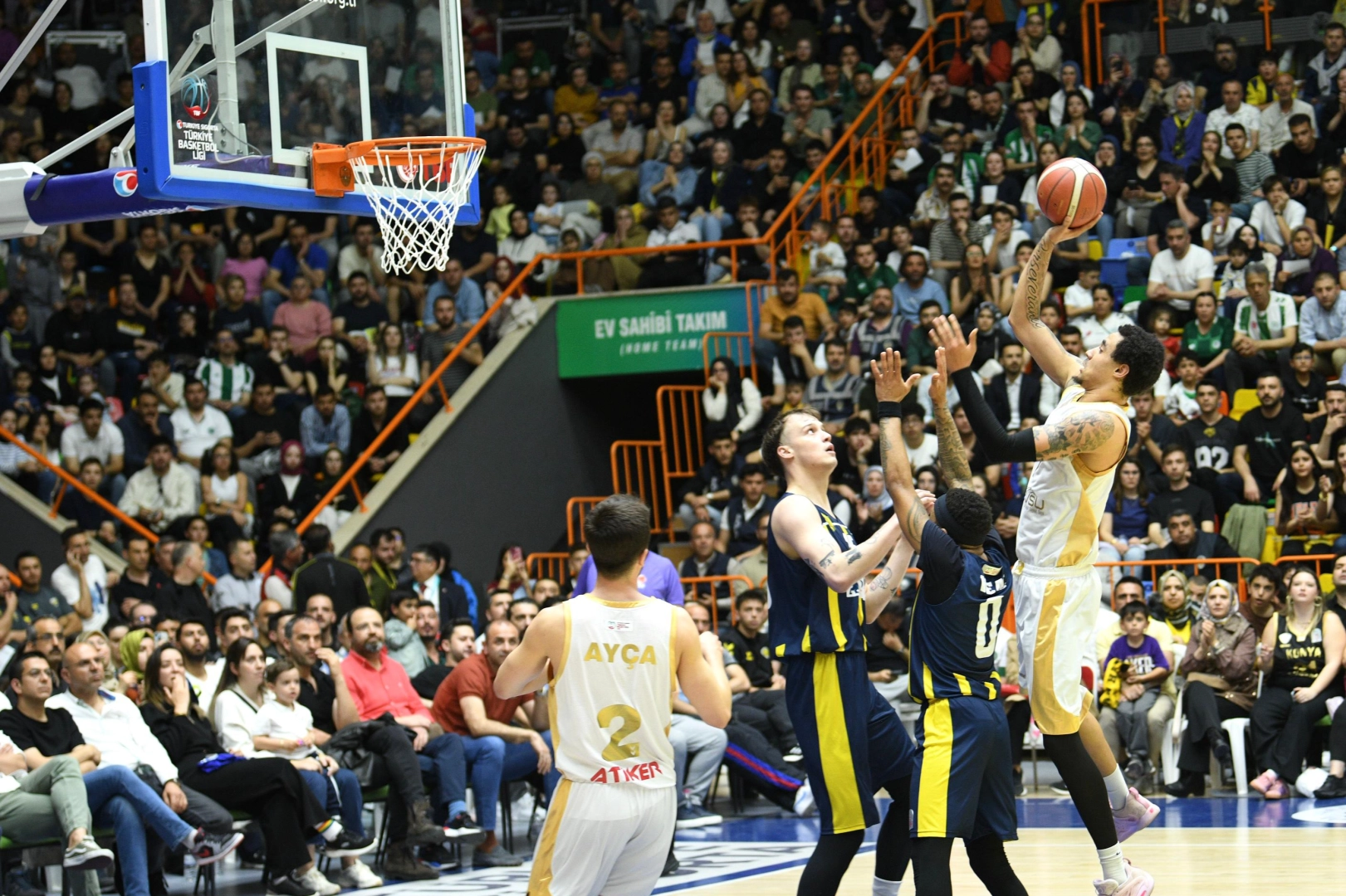 Konya Büyükşehir Belediyespor seriyi eşitledi