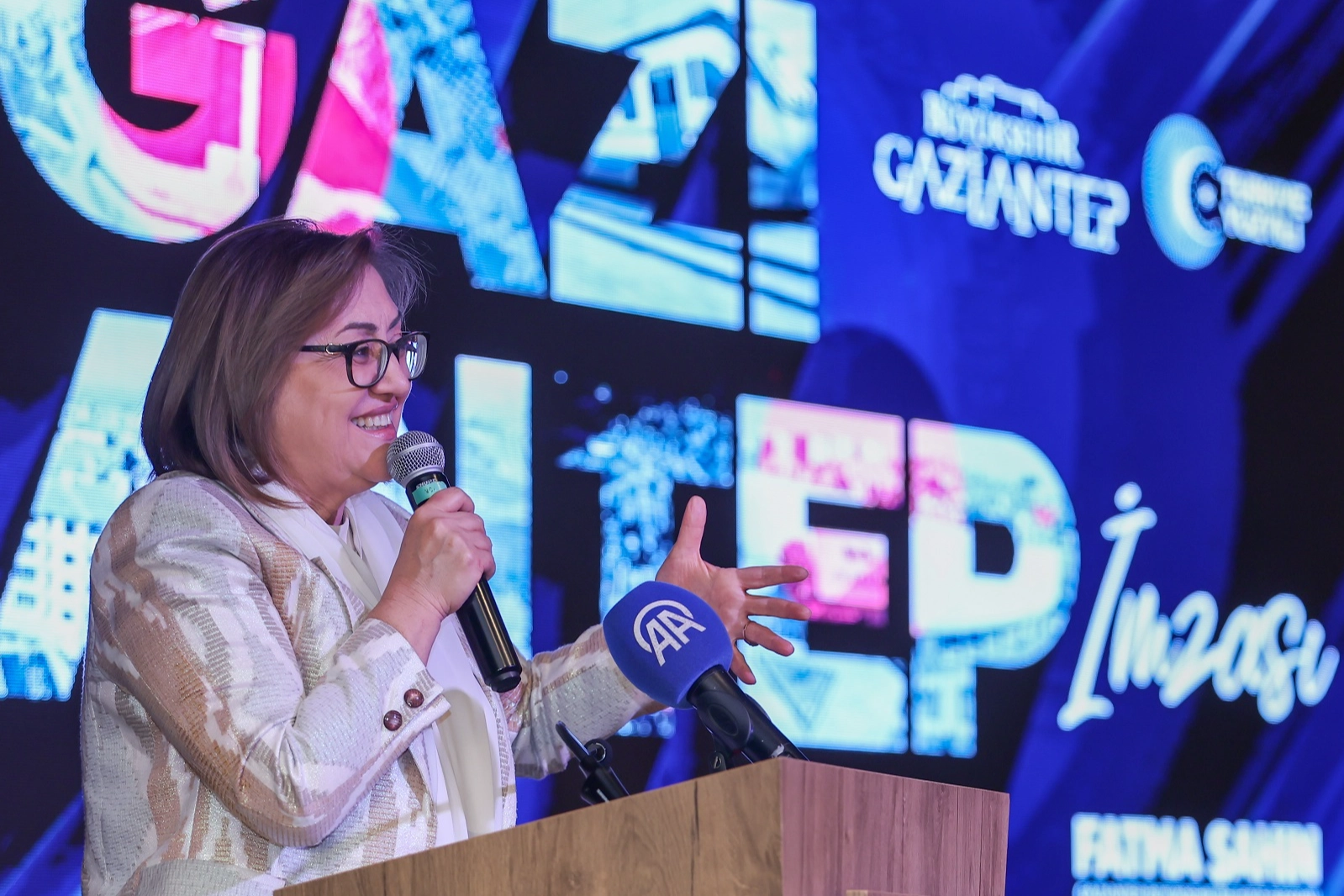 Gaziantep’te 41 yıllık çiftler 'Umre' yolculuğuna hazırlanıyor