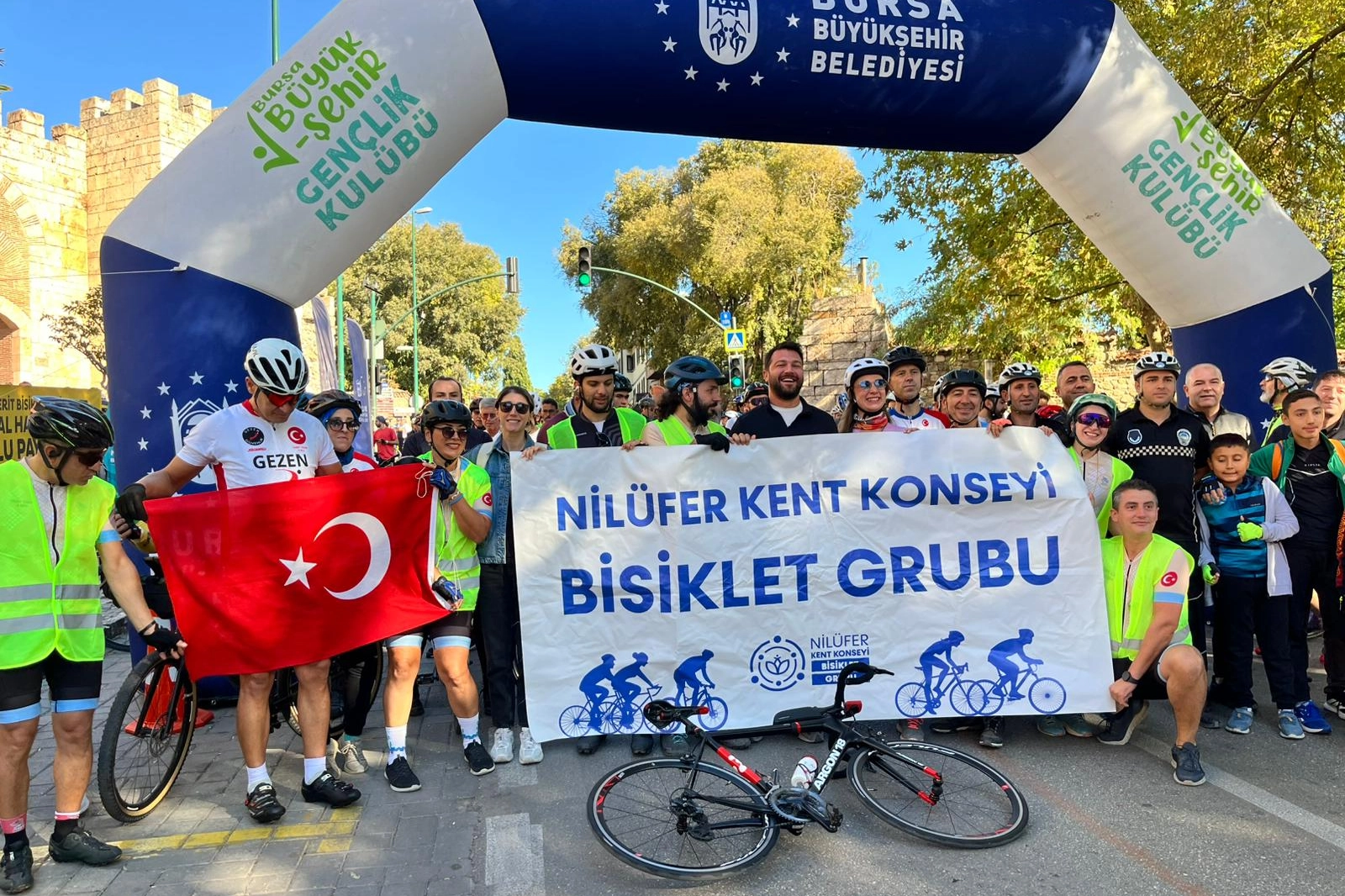 Tophane'den Mudanya'ya pedallar iyiliğe çevrildi