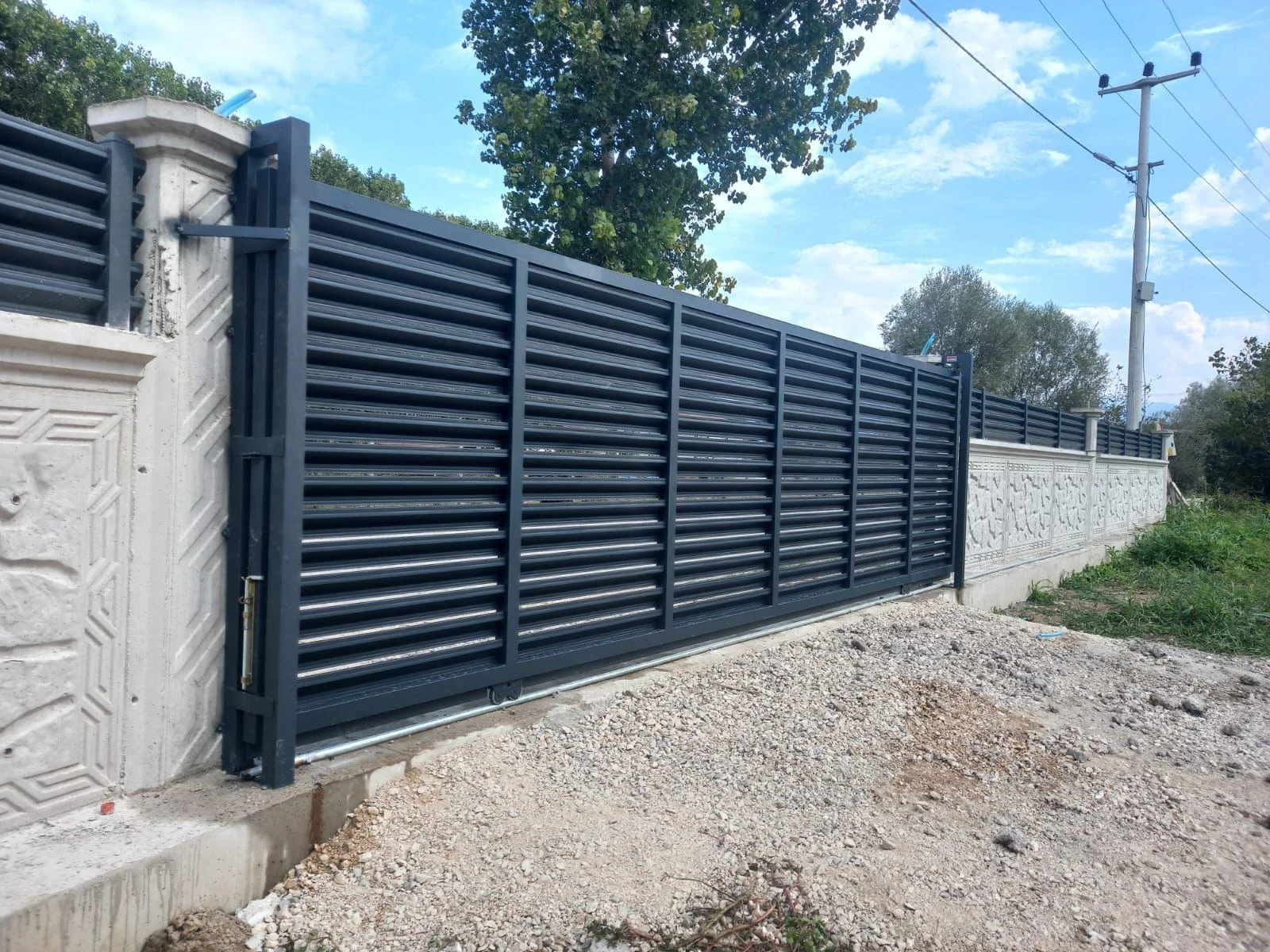 Duvar Üstü Panjur Çit